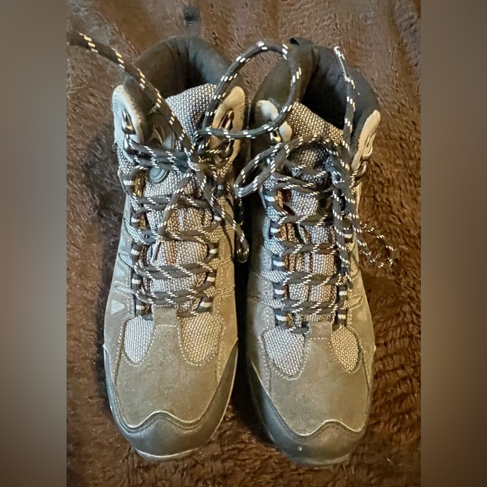 Pacific Mountain Boulder Mid Hiking Boots EUC